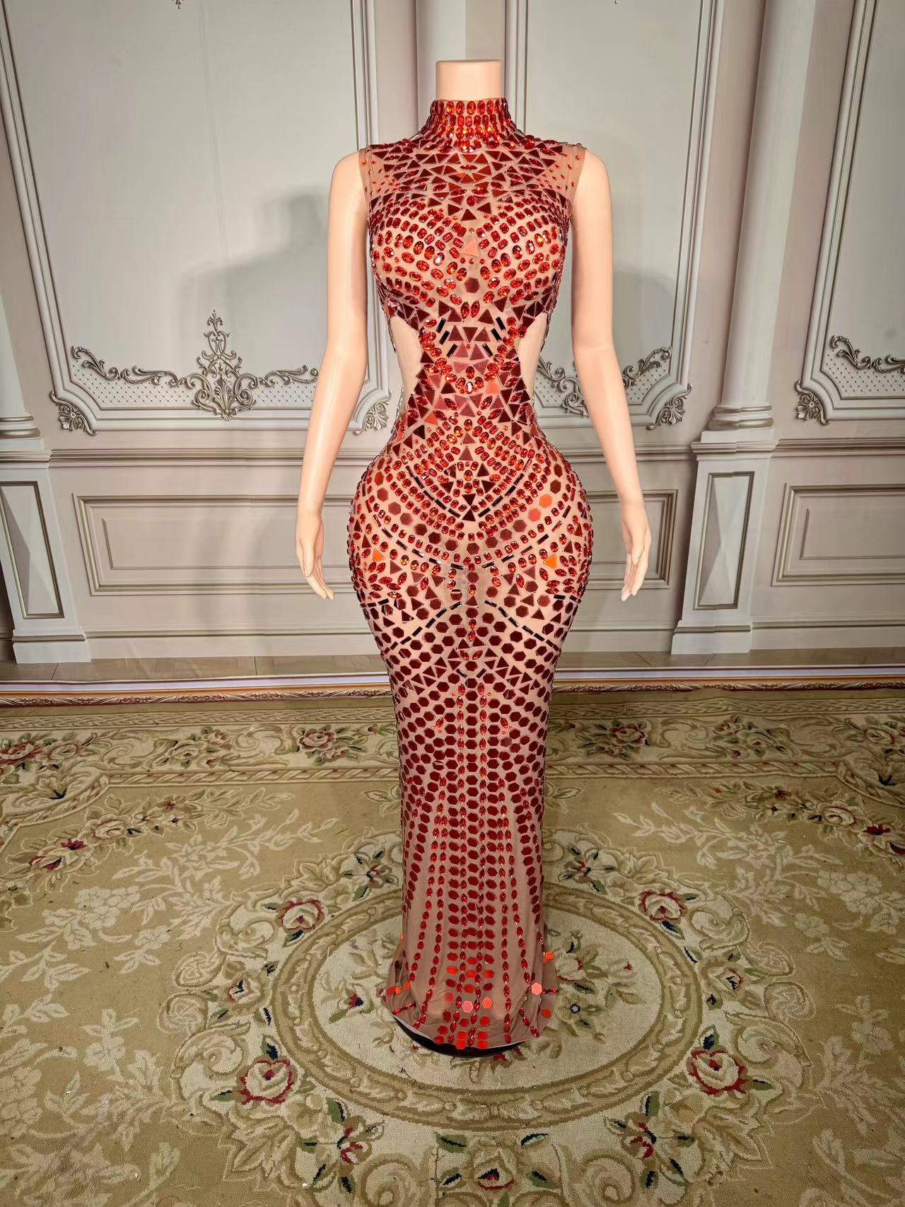 Robe Longue de Luxe en Strass  - Luxury Lifestyle Photography avis et prix